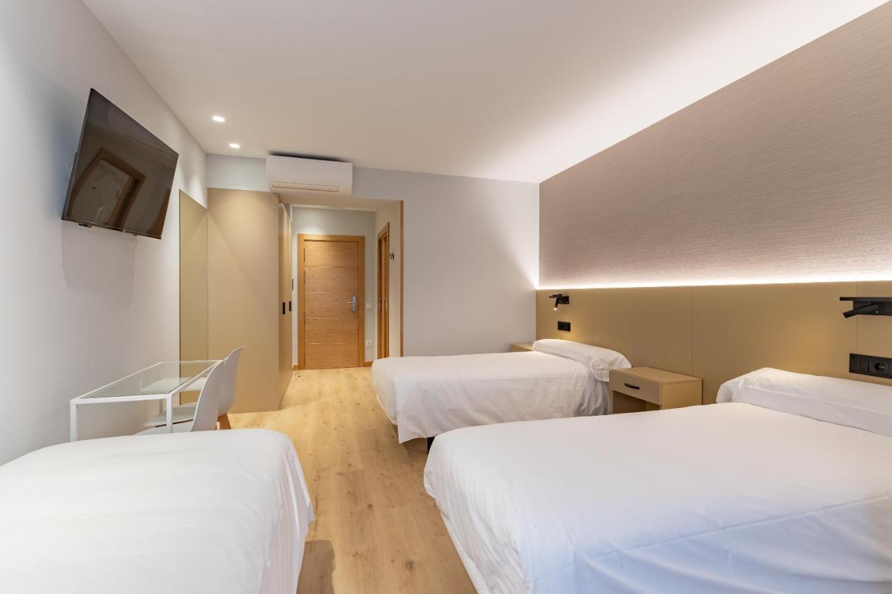 Eightrooms La Rioja Pension Logrono Bagian luar foto